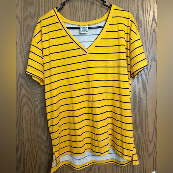 Victoria’s Secret VS PINK! Rare Striped V-Neck Logo Short Sleeve Tee Size Small - Picture 7 of 9